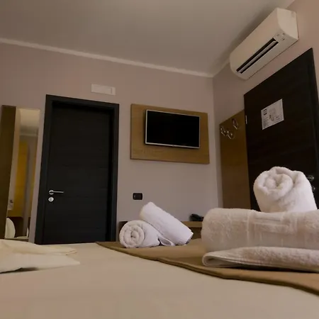 Pandora Apartament *