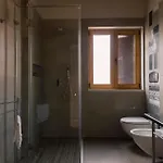 Pandora * Tirana