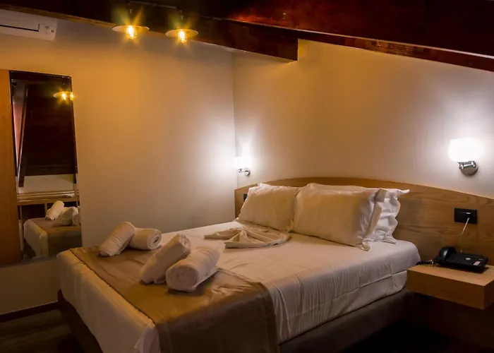 Pandora ティラナ