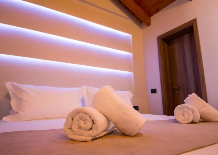 Pandora * ティラナ